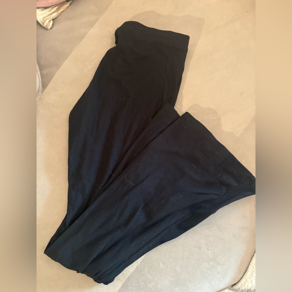 Elegant Black Wide-Leg Pants